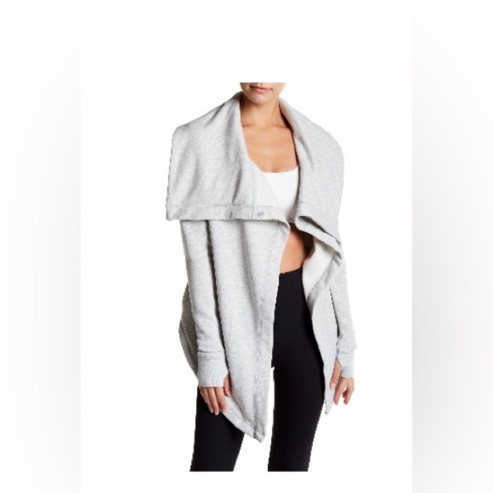 NWOT Z by Zella LIGHT GREY Shooting Star Drape Collar Cardigan - size SMALL